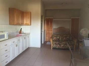 Hillside Apartments Kingstown Exterior foto